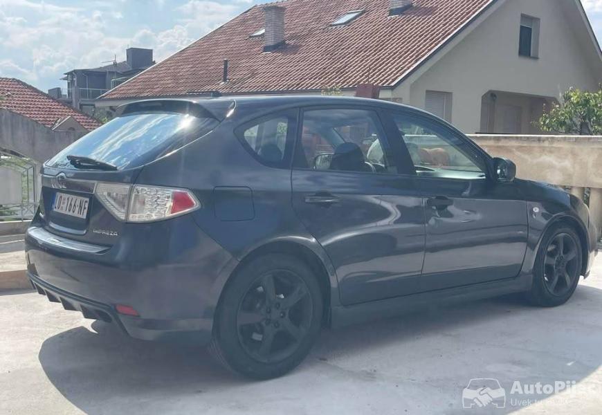 subaru_impreza_2_polovni_automobili_autopijac.rs
