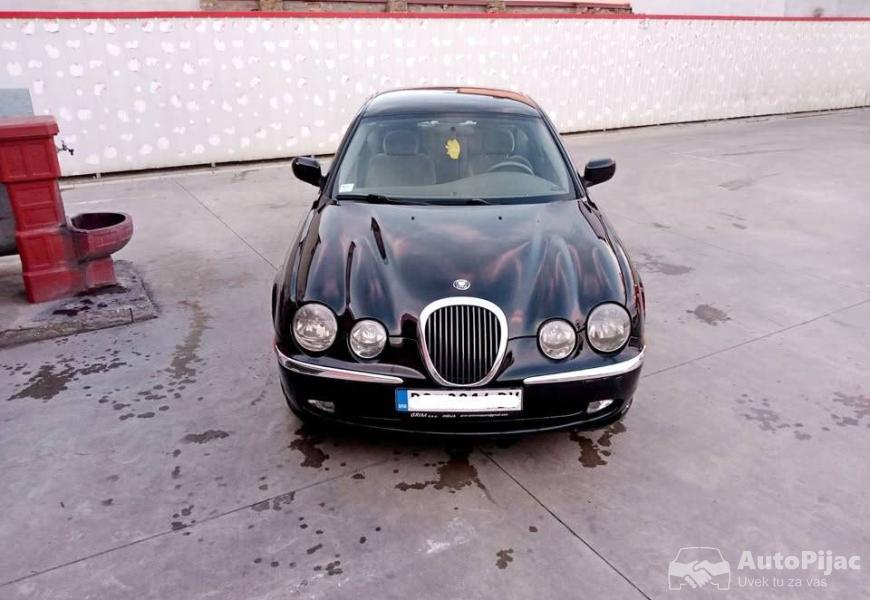 jaguar_stype_30_v6_240ks_1_polovni_automobili_autopijac.rs