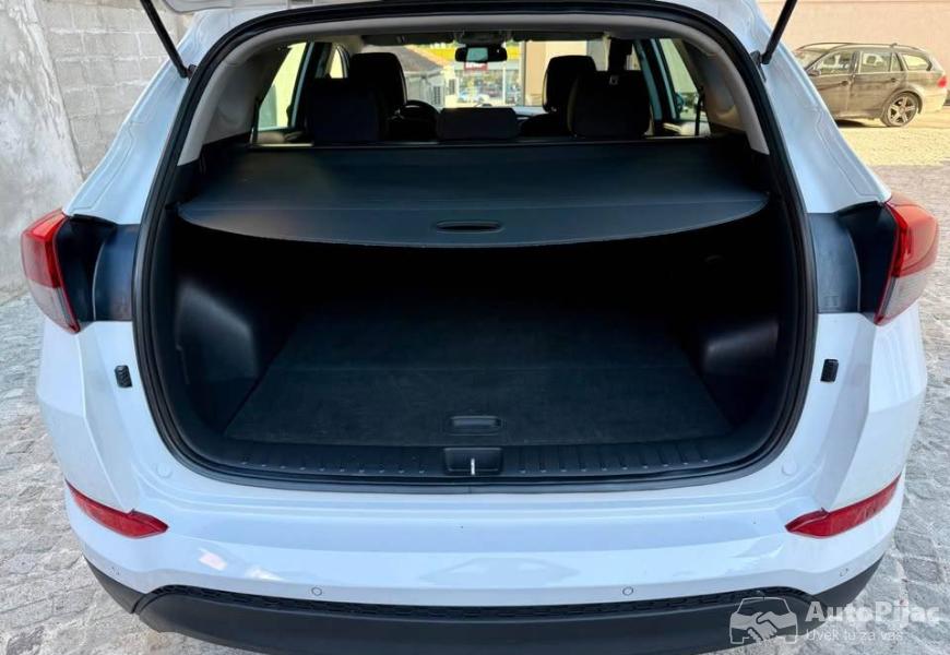 hyundai_tukson17_crdi_16v2016god214000_km_6_polovni_automobili_autopijac.rs