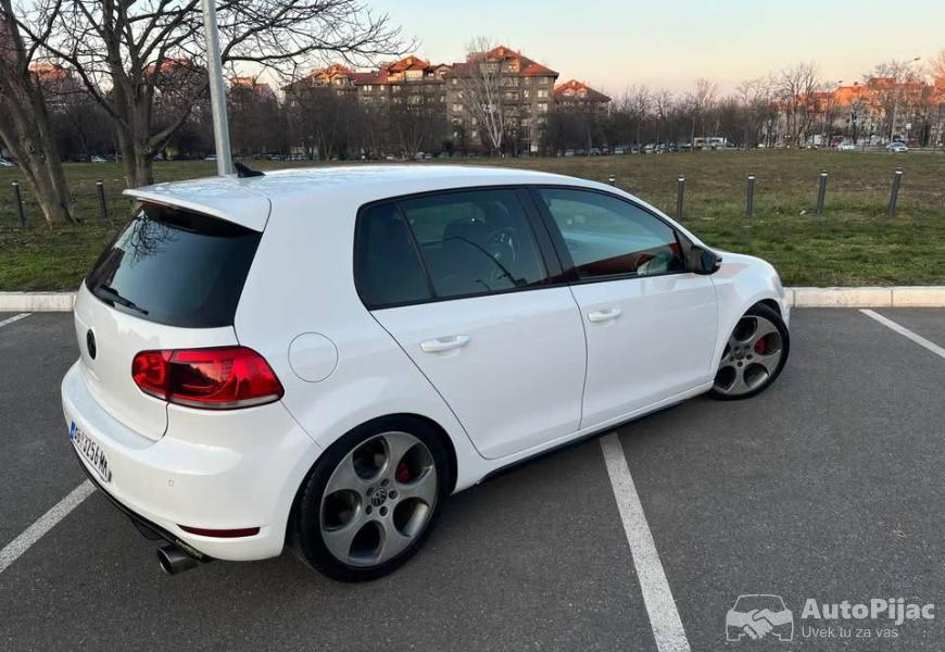 gti_6_20_211ks_4_polovni_automobili_autopijac.rs