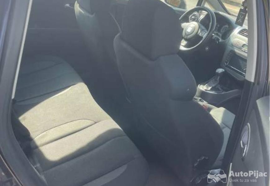 seat_leon_fr_20tdi_170ks_10_polovni_automobili_autopijac.rs