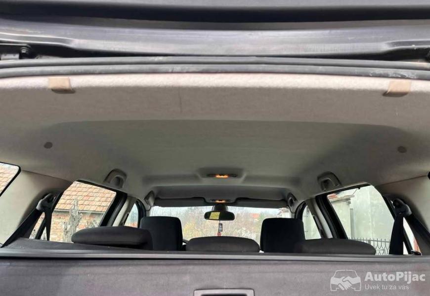 renault_megan_2_7_polovni_automobili_autopijac.rs