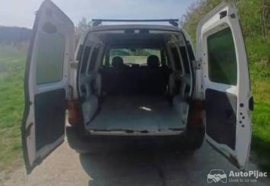 pezo_partner_7_polovni_automobili_autopijac.rs