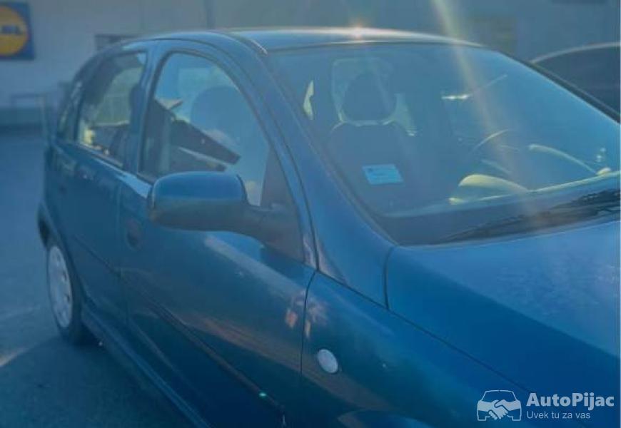 corsa_c_12_benzin_4_polovni_automobili_autopijac.rs