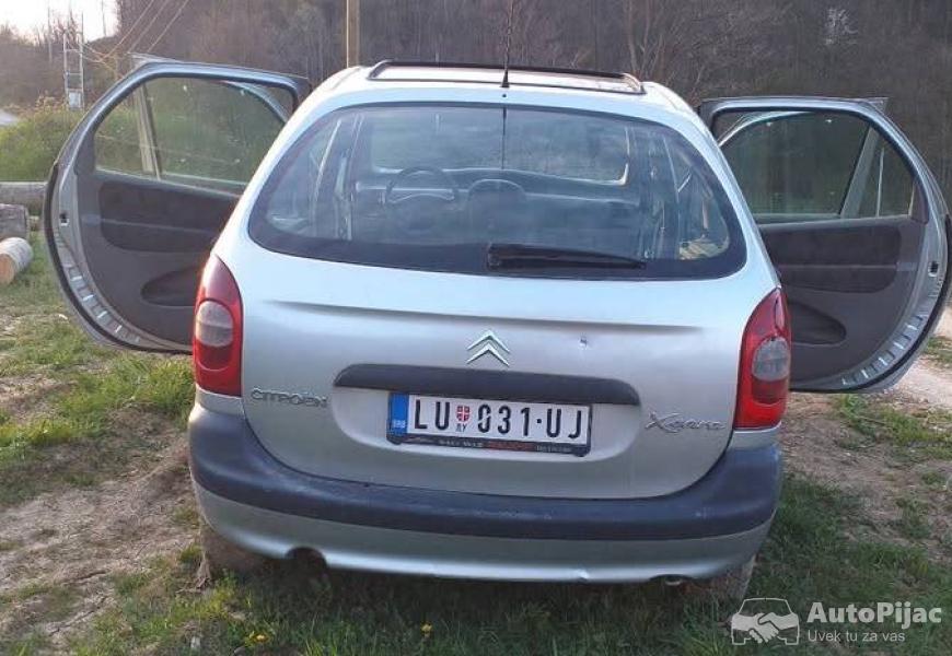 citroen_picaso_neispravan_2_polovni_automobili_autopijac.rs