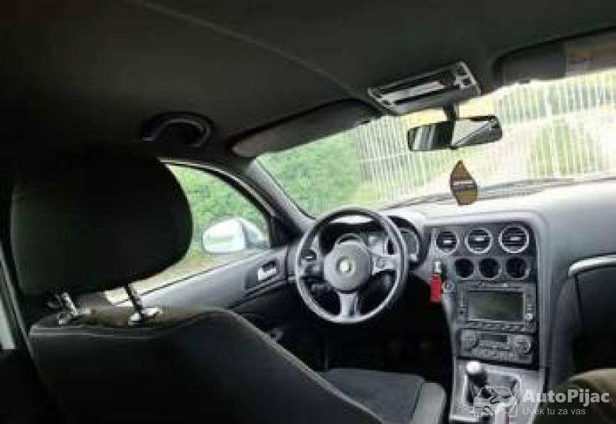 alfa2012_extra_motor_i_menjac_100kw_20dizel_regist_9_polovni_automobili_autopijac.rs