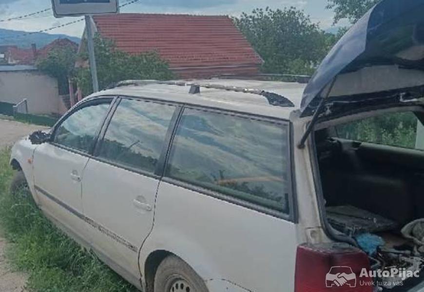 passat_b5_19_66kw_3_polovni_automobili_autopijac.rs