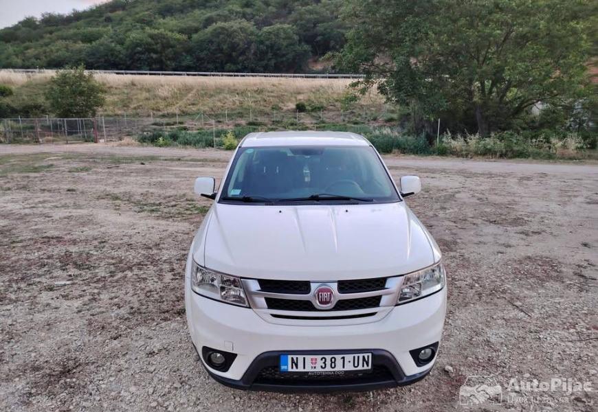prodajem_dzip_fiat_freemont_2013godiste_20jtd_7sed_1_polovni_automobili_autopijac.rs
