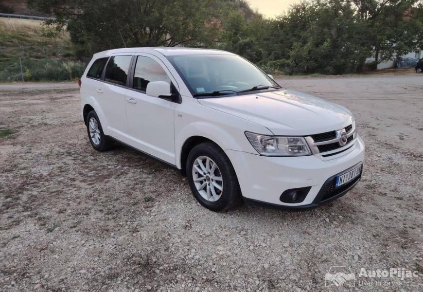 prodajem_dzip_fiat_freemont_2013godiste_20jtd_7sed_2_polovni_automobili_autopijac.rs