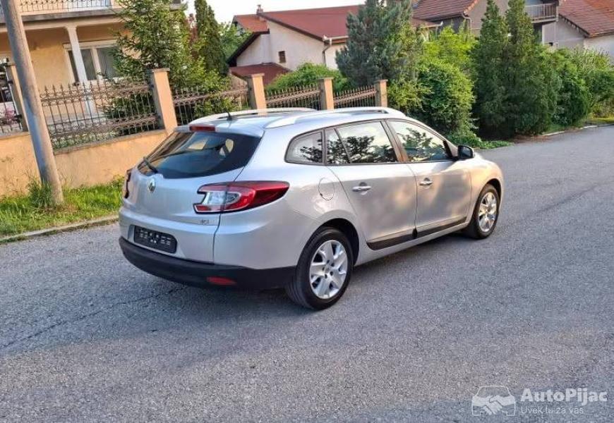 renault_megane_15_dci_13_god_nov_10_polovni_automobili_autopijac.rs