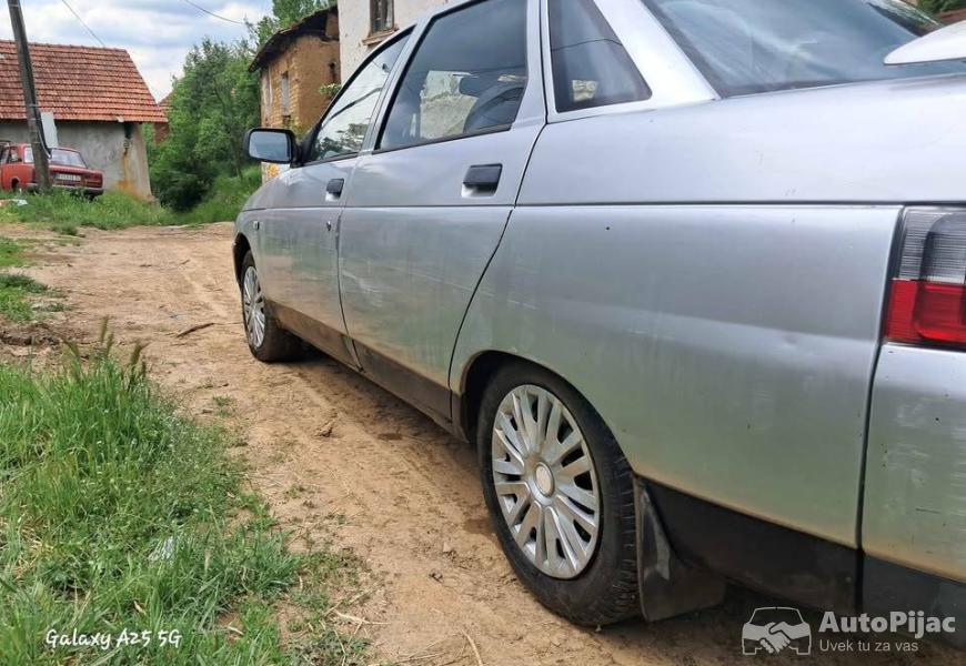 lada_110_2_polovni_automobili_autopijac.rs
