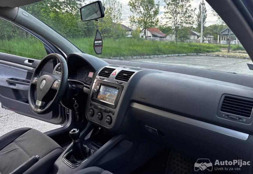 golf_5_19_tdi_105ks_10_polovni_automobili_autopijac.rs