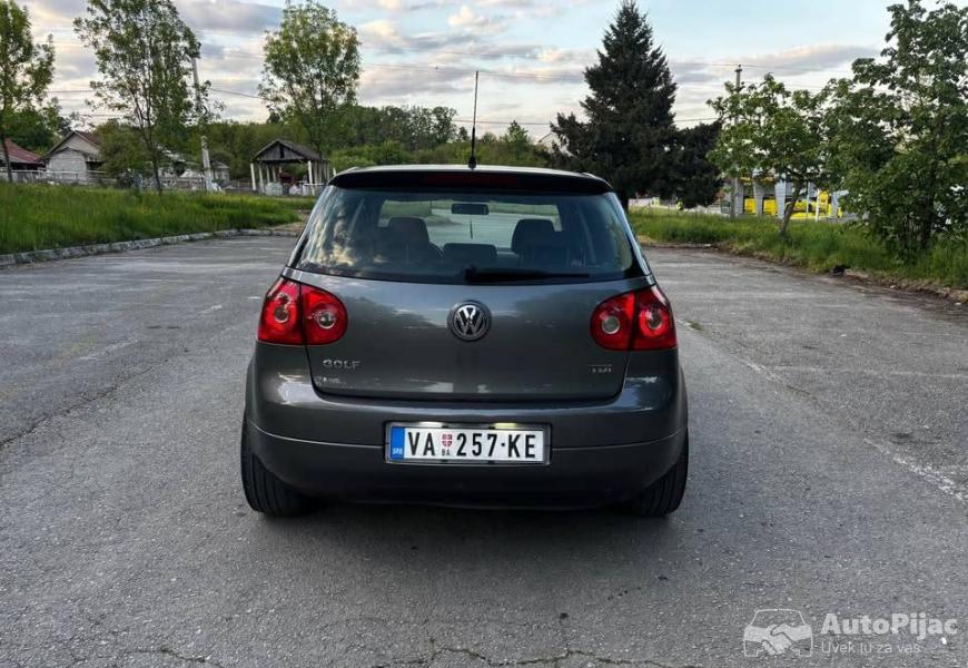 golf_5_19_tdi_105ks_6_polovni_automobili_autopijac.rs