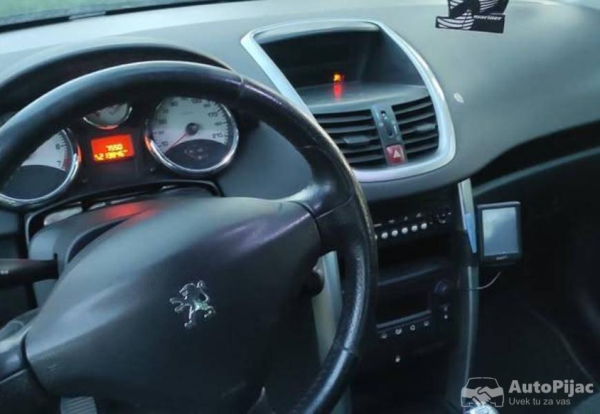pezo_207_2007_6_polovni_automobili_autopijac.rs