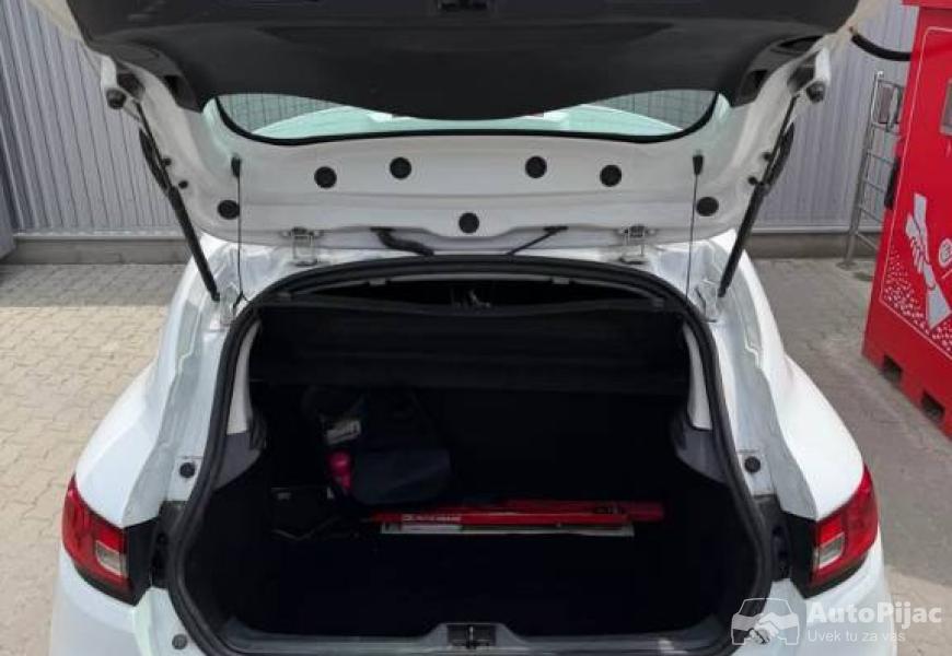 reno_clio_15_dci_2015_god_7_polovni_automobili_autopijac.rs