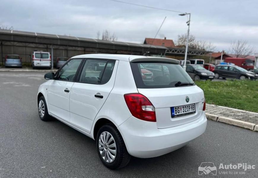 skoda_fabia_16tdi_2012god_presla_220000_registrova_6_polovni_automobili_autopijac.rs