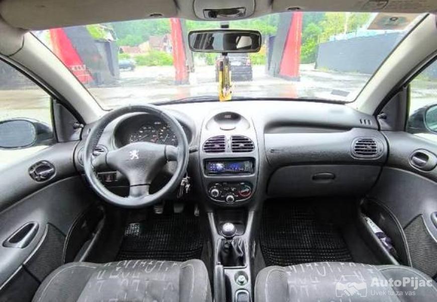 pezo_206_xs_6_polovni_automobili_autopijac.rs