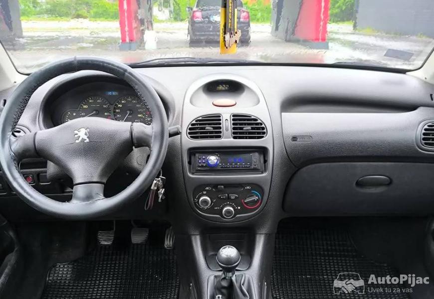 pezo_206_xs_7_polovni_automobili_autopijac.rs