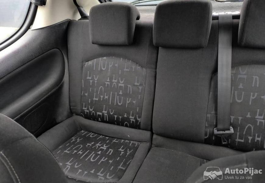 pezo_206_xs_8_polovni_automobili_autopijac.rs