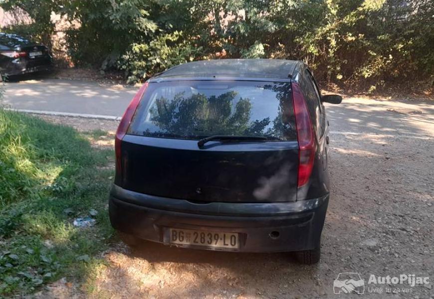2001_fiat_punto_2_2_polovni_automobili_autopijac.rs