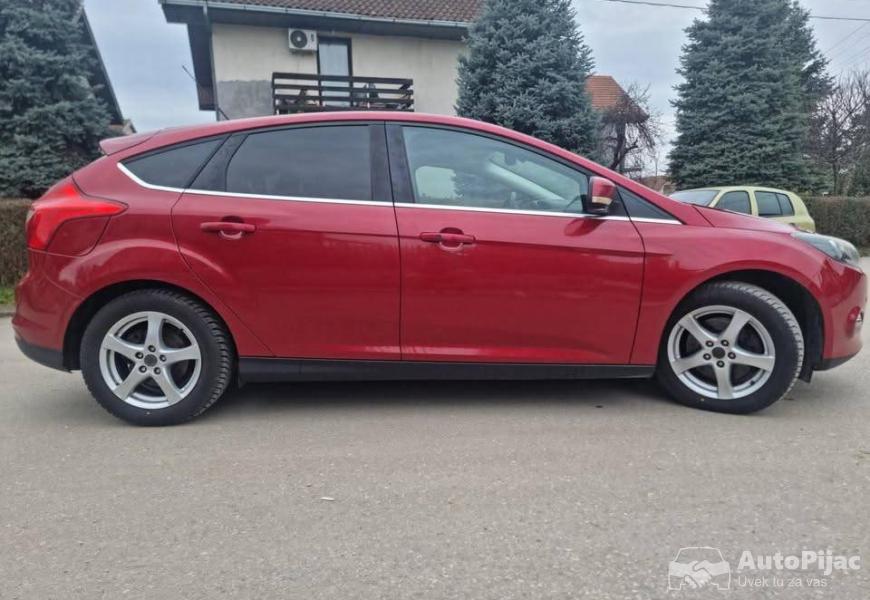2011_ford_focus_3_polovni_automobili_autopijac.rs