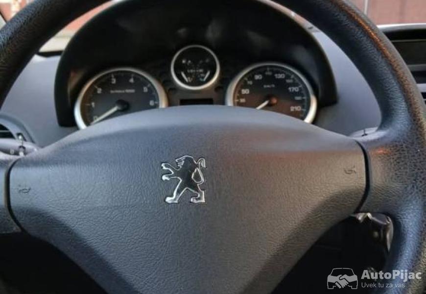 2011_peugeot_207_11_polovni_automobili_autopijac.rs