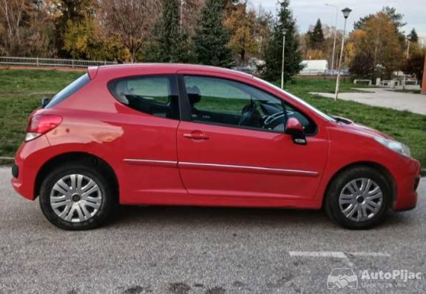 2011_peugeot_207_5_polovni_automobili_autopijac.rs