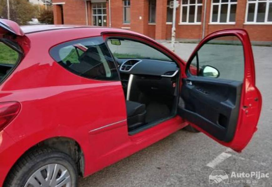 2011_peugeot_207_6_polovni_automobili_autopijac.rs