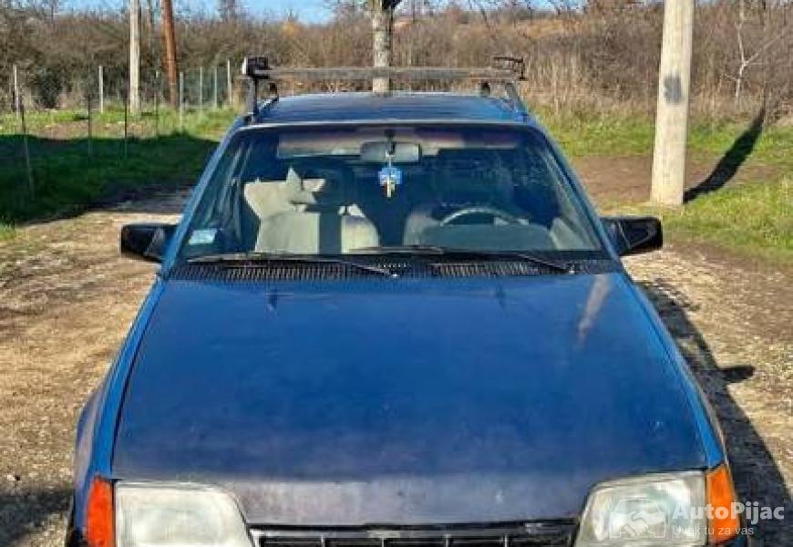na_prodaju_opel_kadet_1_polovni_automobili_autopijac.rs