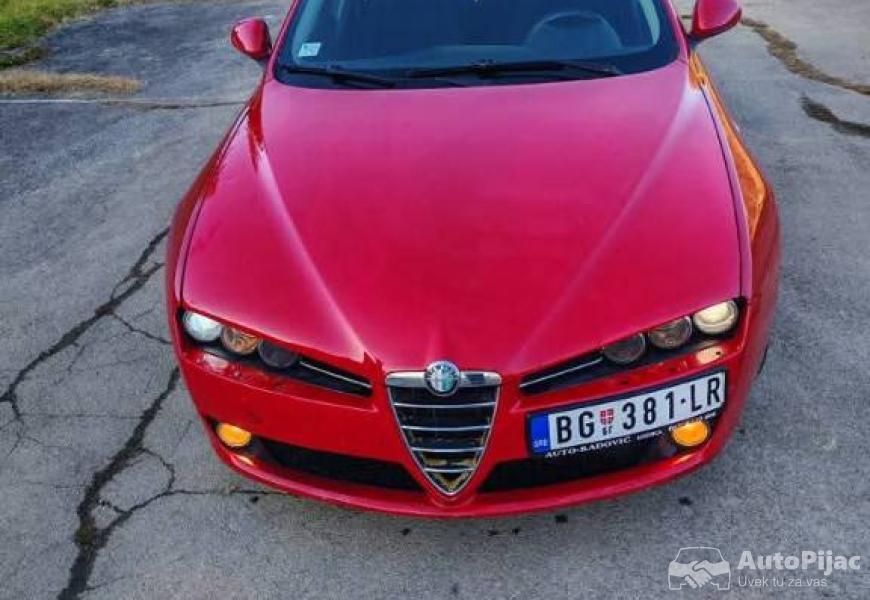 alfa_romeo_159_19_jtdm_2009_godiste_reg_do_1510202_2_polovni_automobili_autopijac.rs