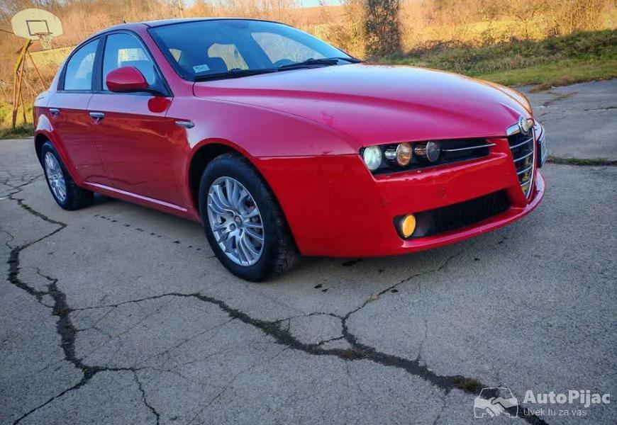 alfa_romeo_159_19_jtdm_2009_godiste_reg_do_1510202_5_polovni_automobili_autopijac.rs