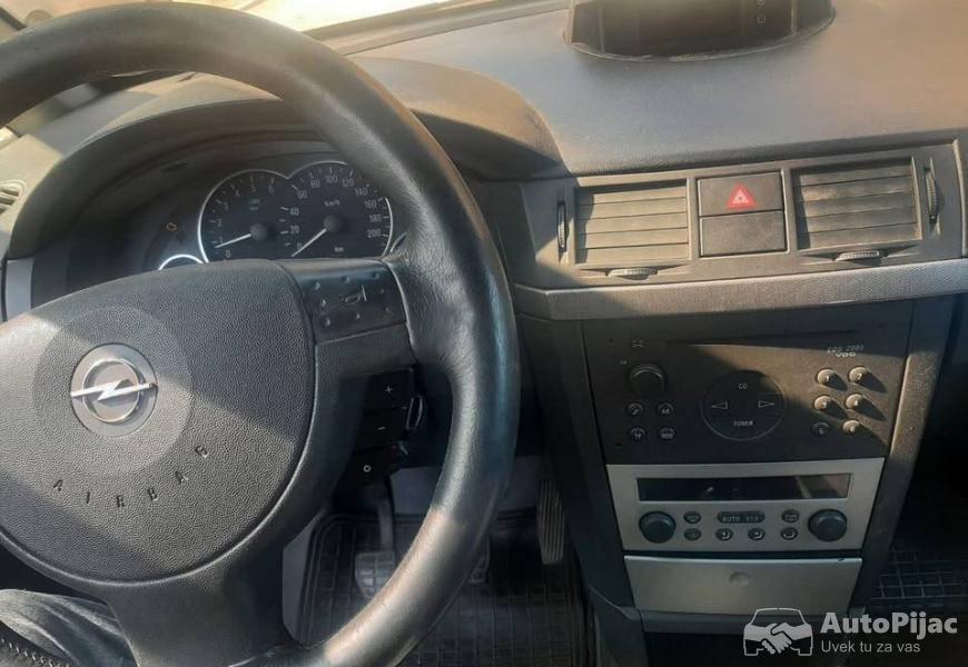 2004_opel_meriva_11_polovni_automobili_autopijac.rs