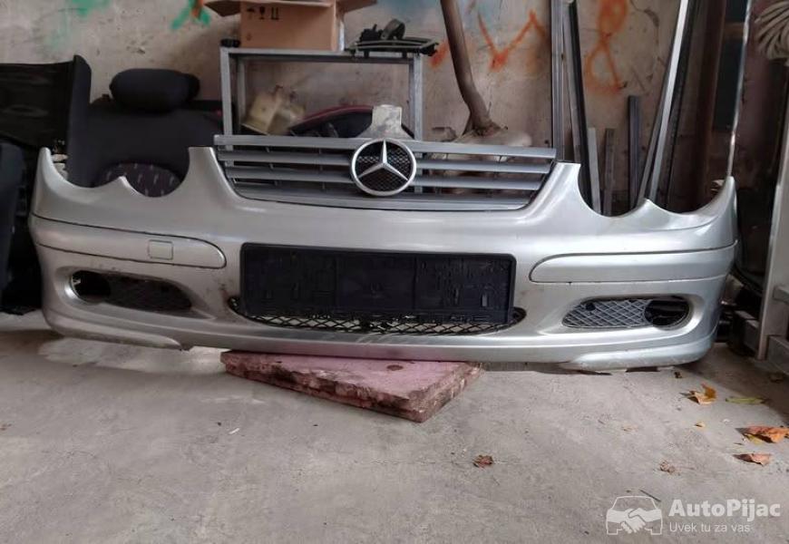 2002_delovi_mercedes_c200_kompressor_kupe_6_polovni_automobili_autopijac.rs