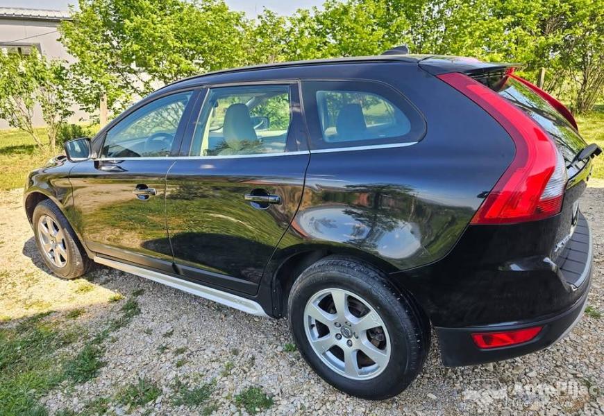 2011_volvo_xc60_8_polovni_automobili_autopijac.rs