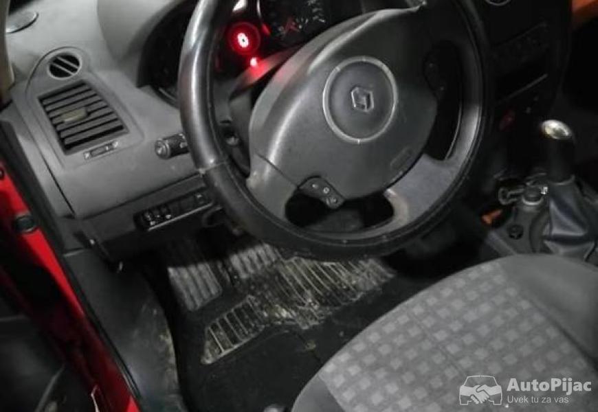 na_prodaju_reno_megan_hitno_5_polovni_automobili_autopijac.rs