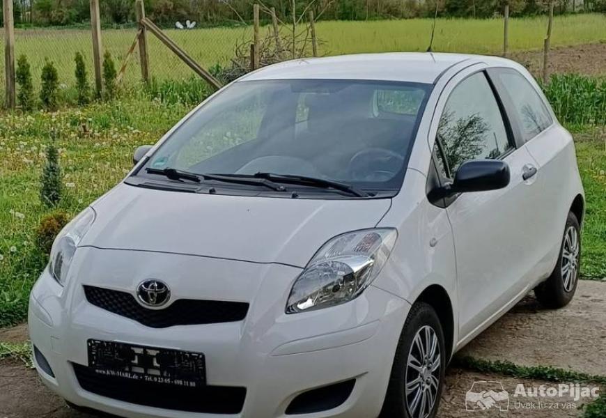 2009_toyota_yaris_1_polovni_automobili_autopijac.rs