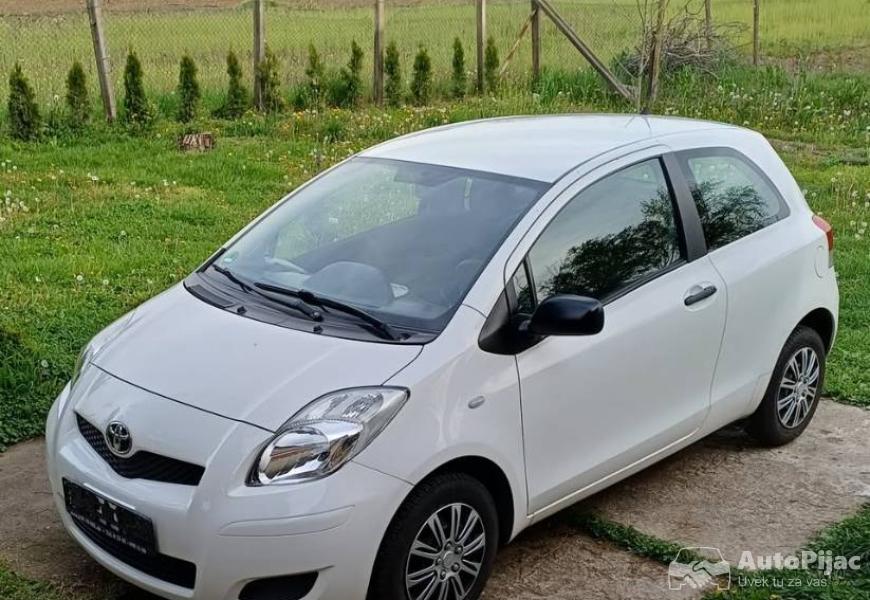 2009_toyota_yaris_4_polovni_automobili_autopijac.rs