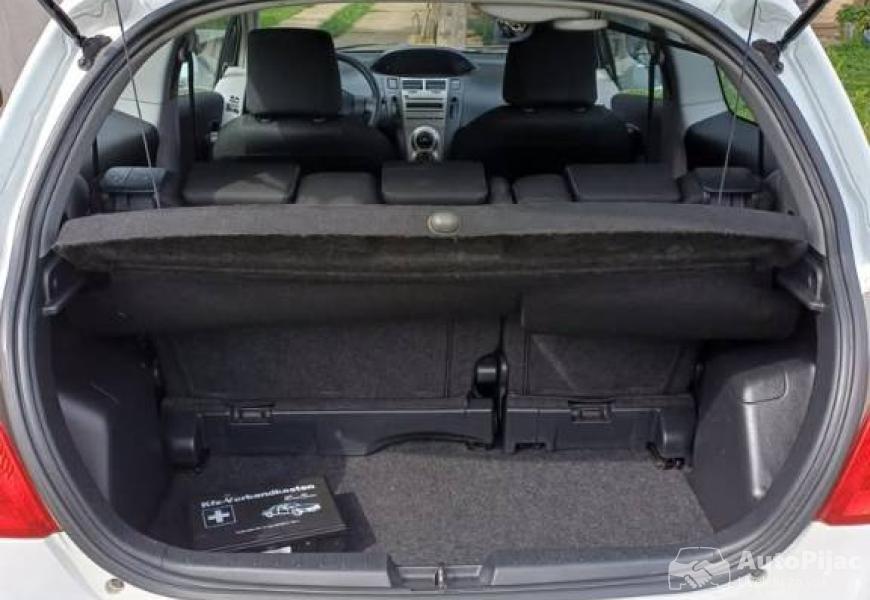 2009_toyota_yaris_7_polovni_automobili_autopijac.rs