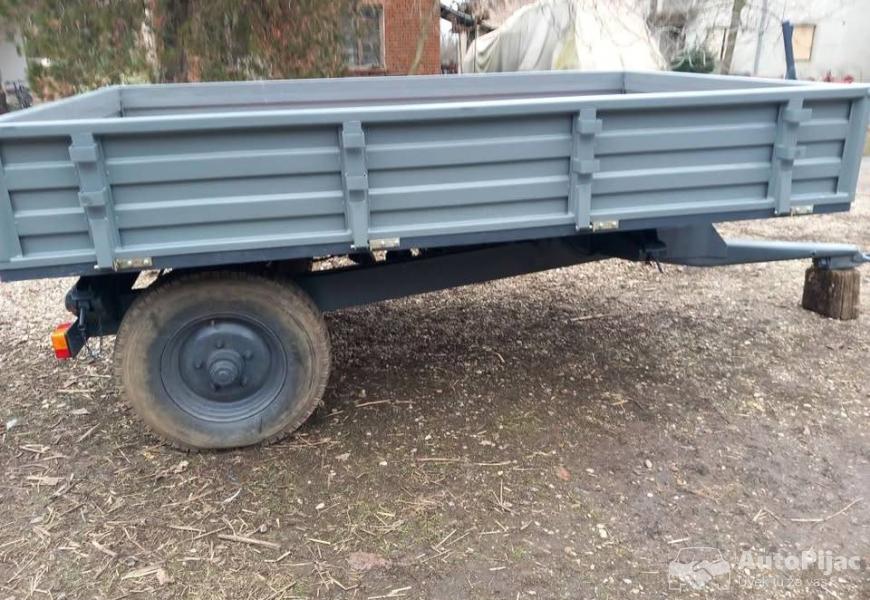 prikolica_4_polovni_automobili_autopijac.rs