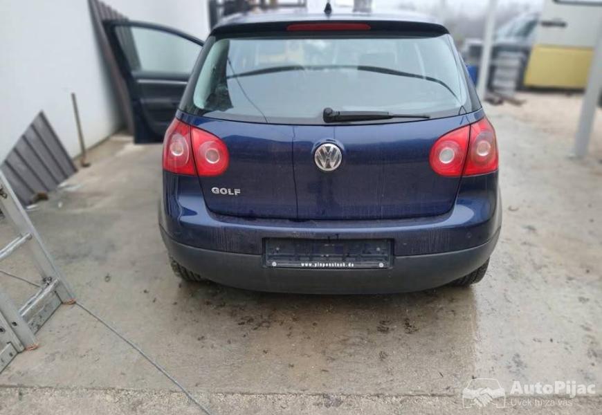 golf_5_14_benzin_delovii_12_polovni_automobili_autopijac.rs