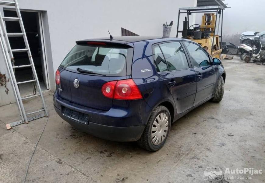 golf_5_14_benzin_delovii_3_polovni_automobili_autopijac.rs