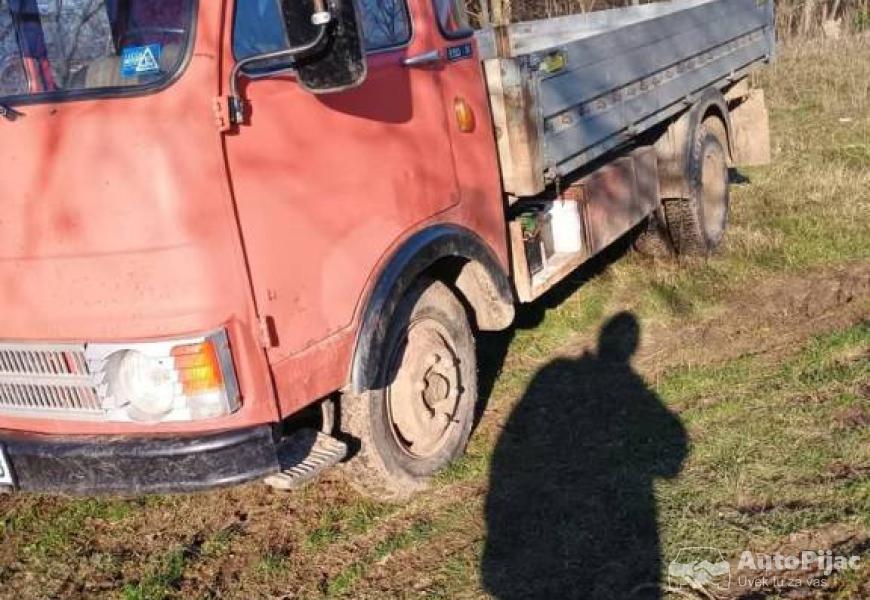 zastava_4_polovni_automobili_autopijac.rs