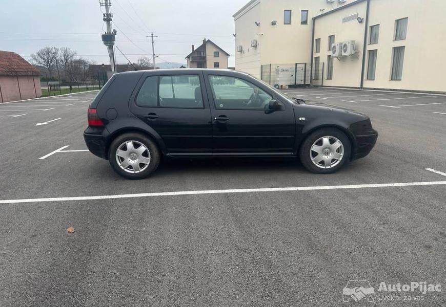 golf_4_19_tdi_5_polovni_automobili_autopijac.rs