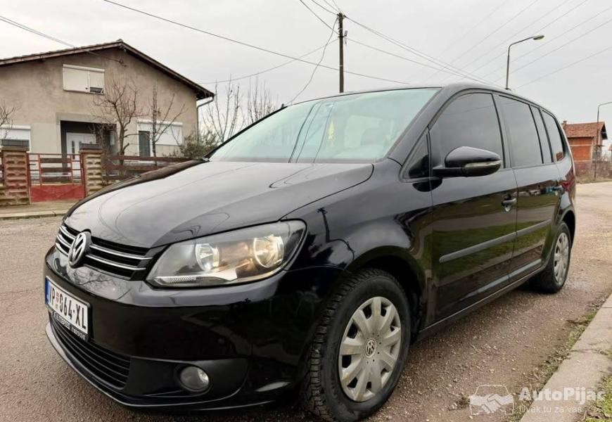 vw_touran_2_polovni_automobili_autopijac.rs