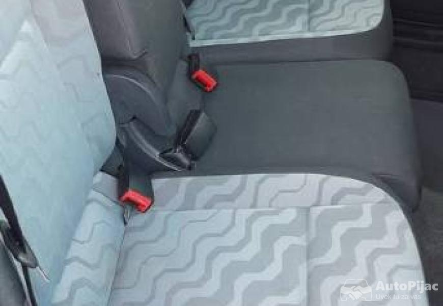skoda_roomster_12benzin_2008god_5_polovni_automobili_autopijac.rs