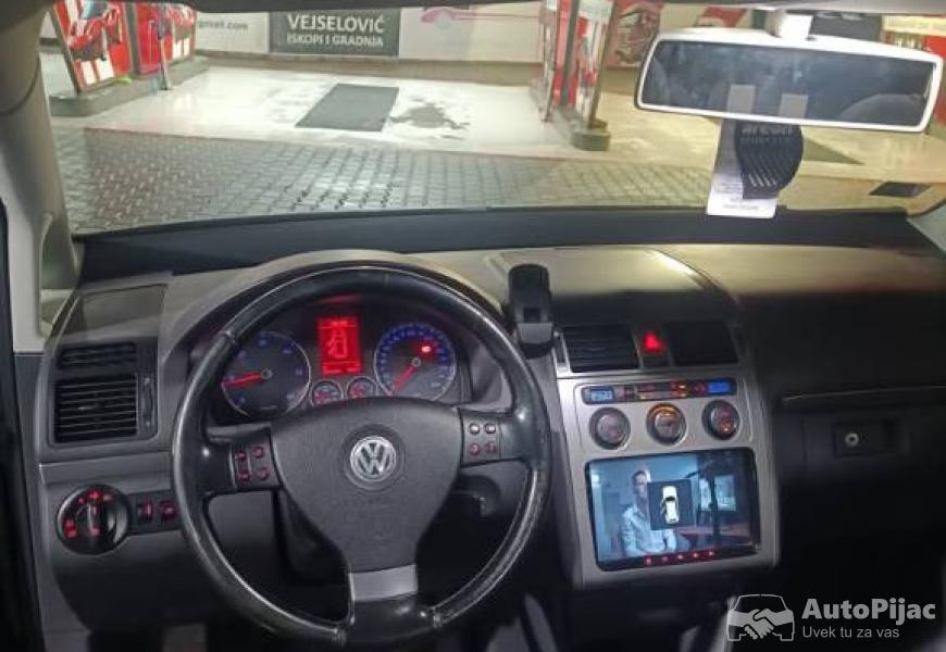 2006_volkswagen_touran_20_tdi_11_polovni_automobili_autopijac.rs