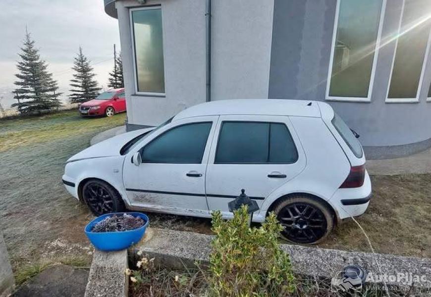 golf_19_tdi_66kw_1_polovni_automobili_autopijac.rs