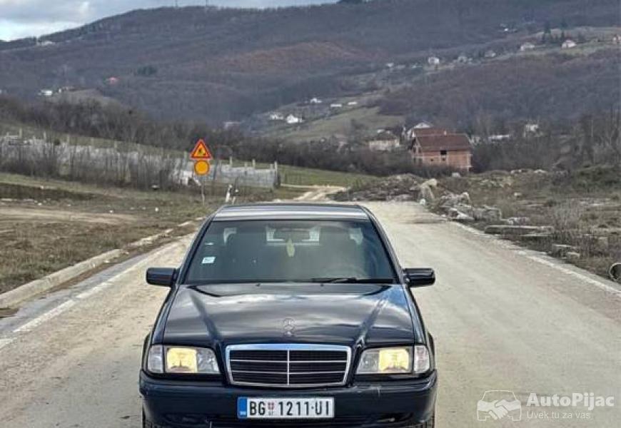 mercedesbenz_c180_1_polovni_automobili_autopijac.rs