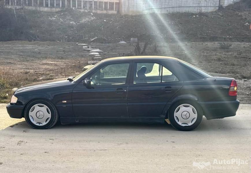 mercedesbenz_c180_4_polovni_automobili_autopijac.rs
