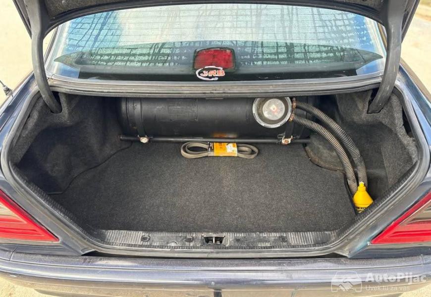 mercedesbenz_c180_9_polovni_automobili_autopijac.rs
